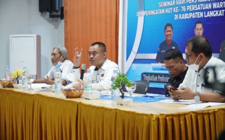 Hadiri Seminar HPN di Langkat, Ketua PWI Sumut: Wartawan Harus Profesional dan Beretika