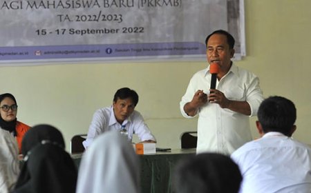 Ketua DKP PWI Sumut Tantang Mahasiswa Temukan Jati Diri