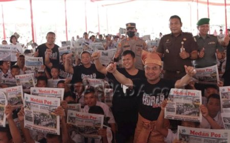 Ribuan Siswa Ramaikan Kampanye Gemar Baca Koran Milenial