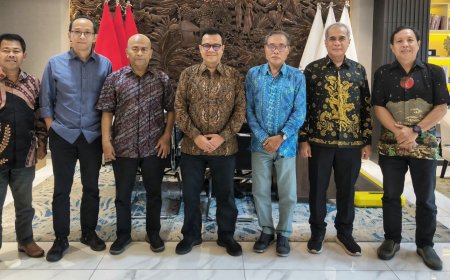 PWI Mantap Rekonsiliasi, Wamen Komdigi Nezar Patria Dukung Penuh