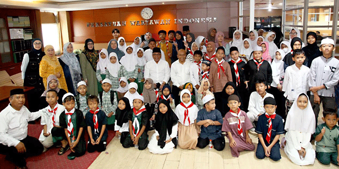 Doa Yatim Iringi Tasyakuran, PWI Resmi Kembali ke Rumah Lama