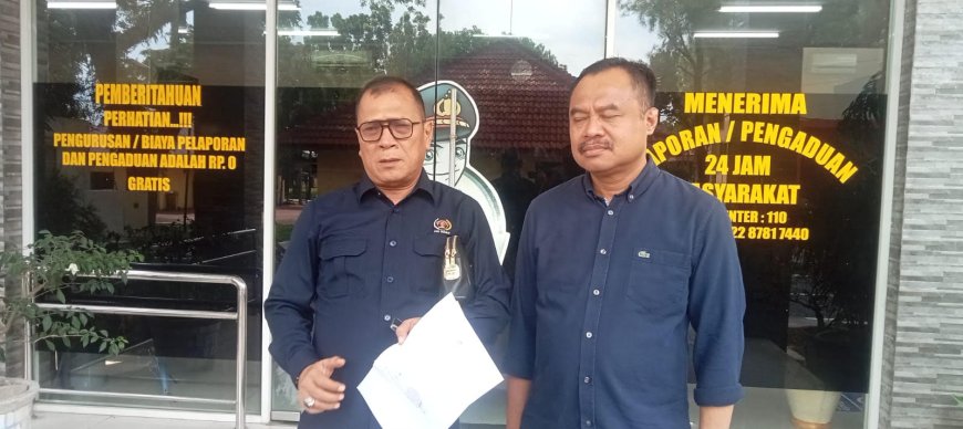 PWI Sumut Laporkan Hotman Paris Hutapea